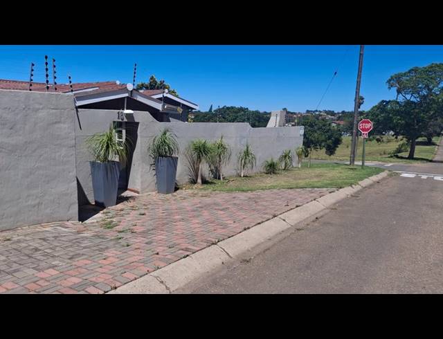 5 BEDROOM PROPERTY TO RENT IN HUMANSDORP
